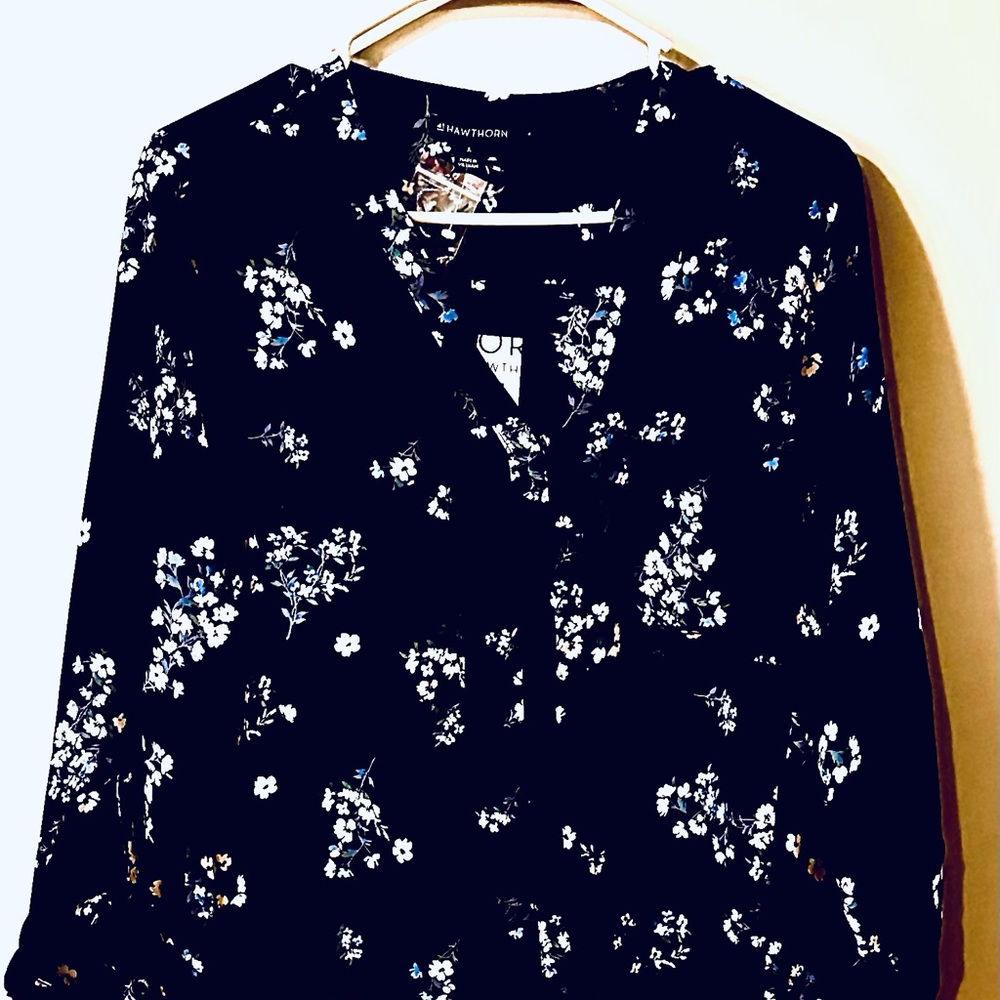 41 Hawthorn Astrid Two Pocket Blouse